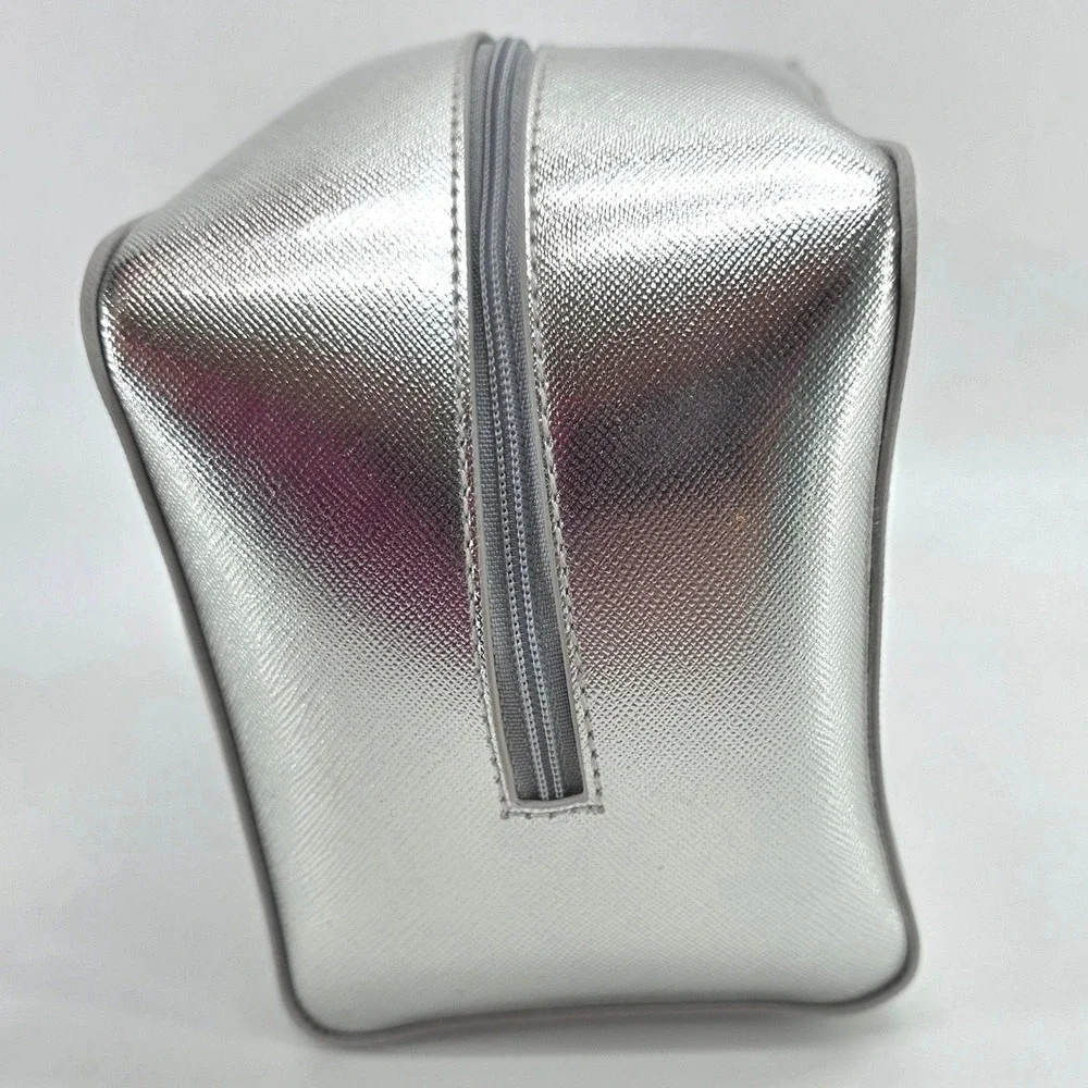 Givenchy Parfums Cosmetic Bag Silver Metallic Star Zipper Travel Makeup Cube‎